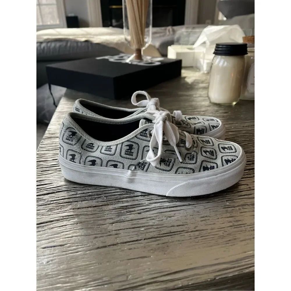 Vans X USPS Authentic Low Skate Sneaker Mens 4 Women’s 5.5